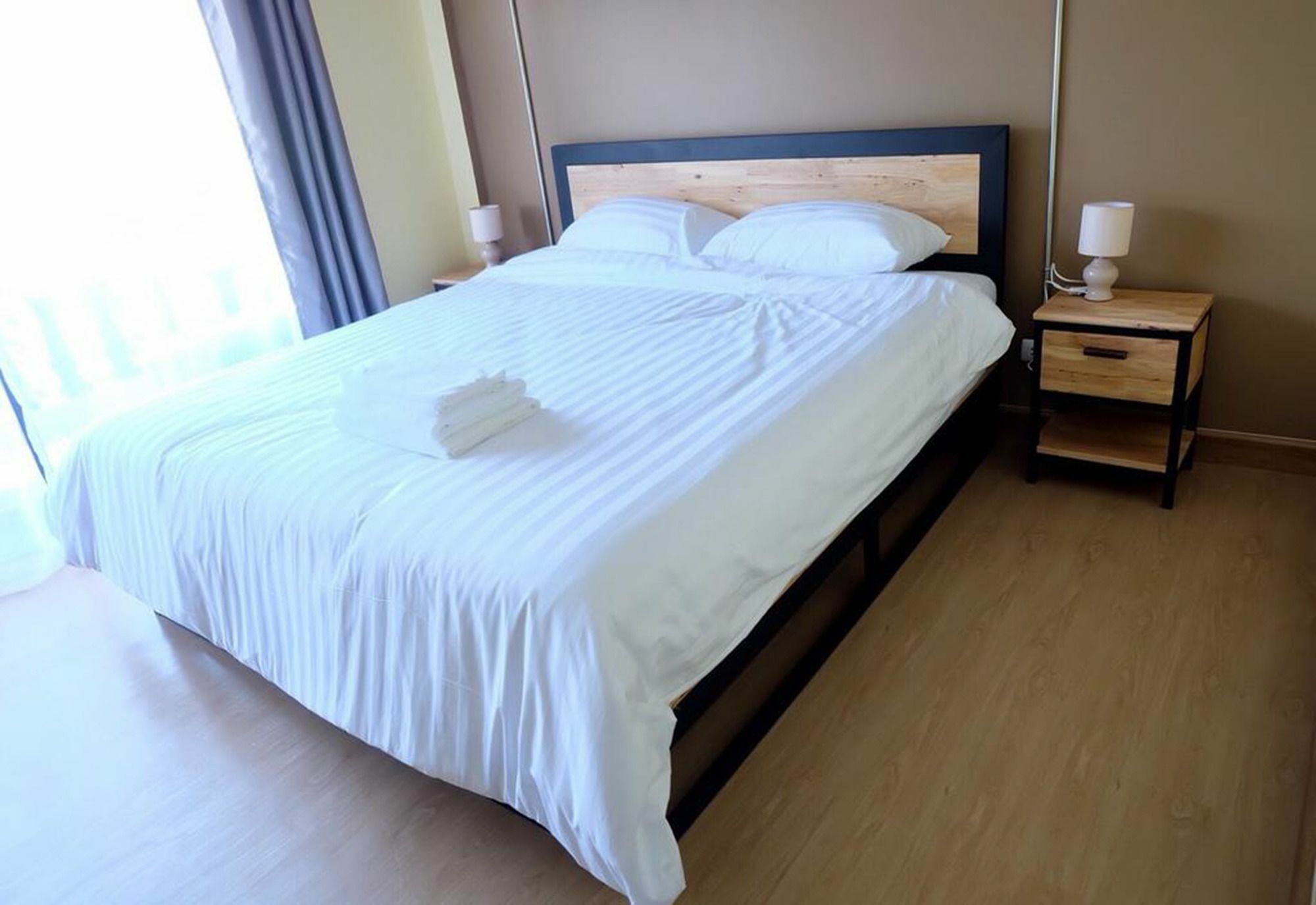 הוסטל צ'יאנג מאי Nai Wiang Poshtel מראה חיצוני תמונה