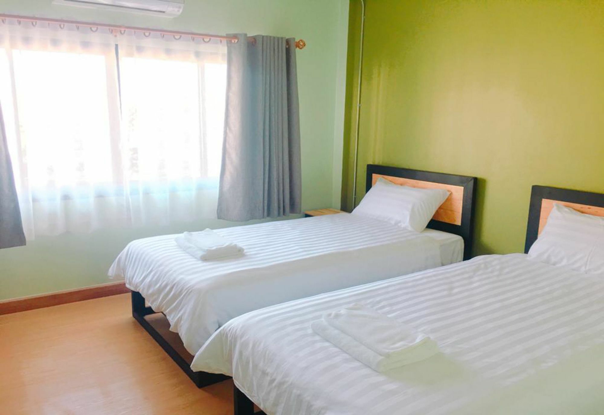 הוסטל צ'יאנג מאי Nai Wiang Poshtel מראה חיצוני תמונה