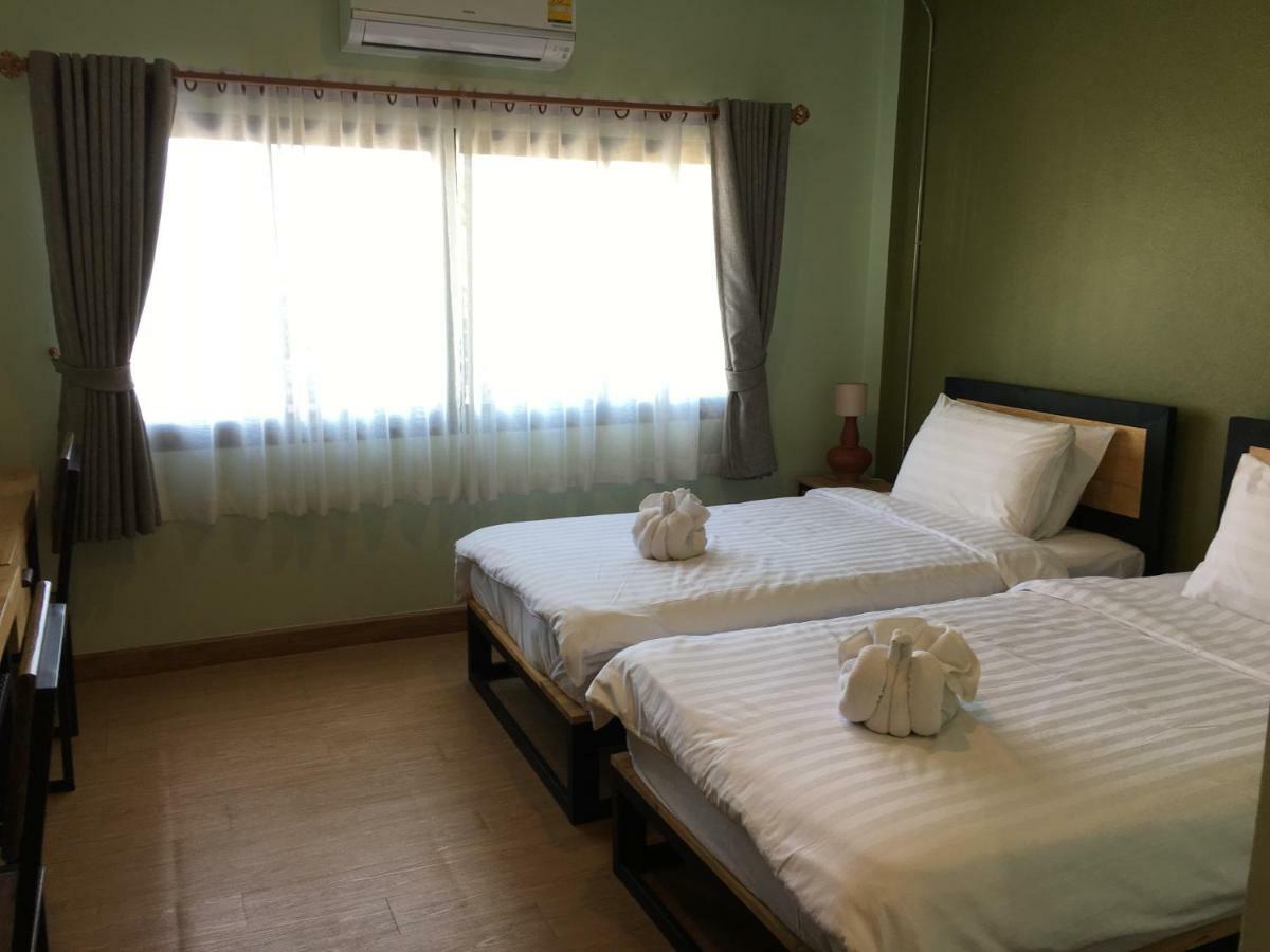 הוסטל צ'יאנג מאי Nai Wiang Poshtel מראה חיצוני תמונה