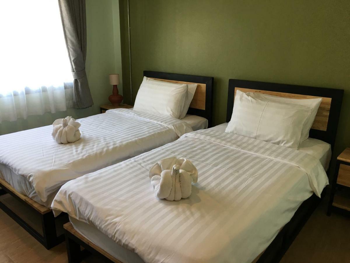 הוסטל צ'יאנג מאי Nai Wiang Poshtel מראה חיצוני תמונה